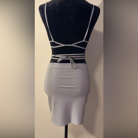 Fashion Nova Can't Hide Reflective Set - Picture 5 of 6